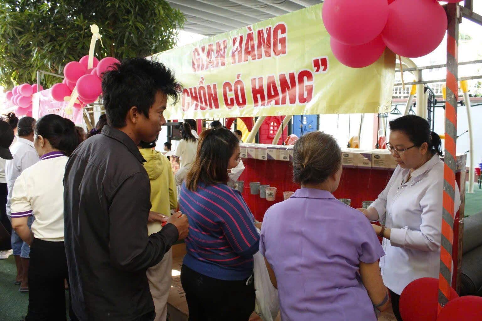 Hội chợ bác ái Mùa Chay